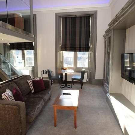 Court Residence Aparthotel Linlithgow Esterno foto