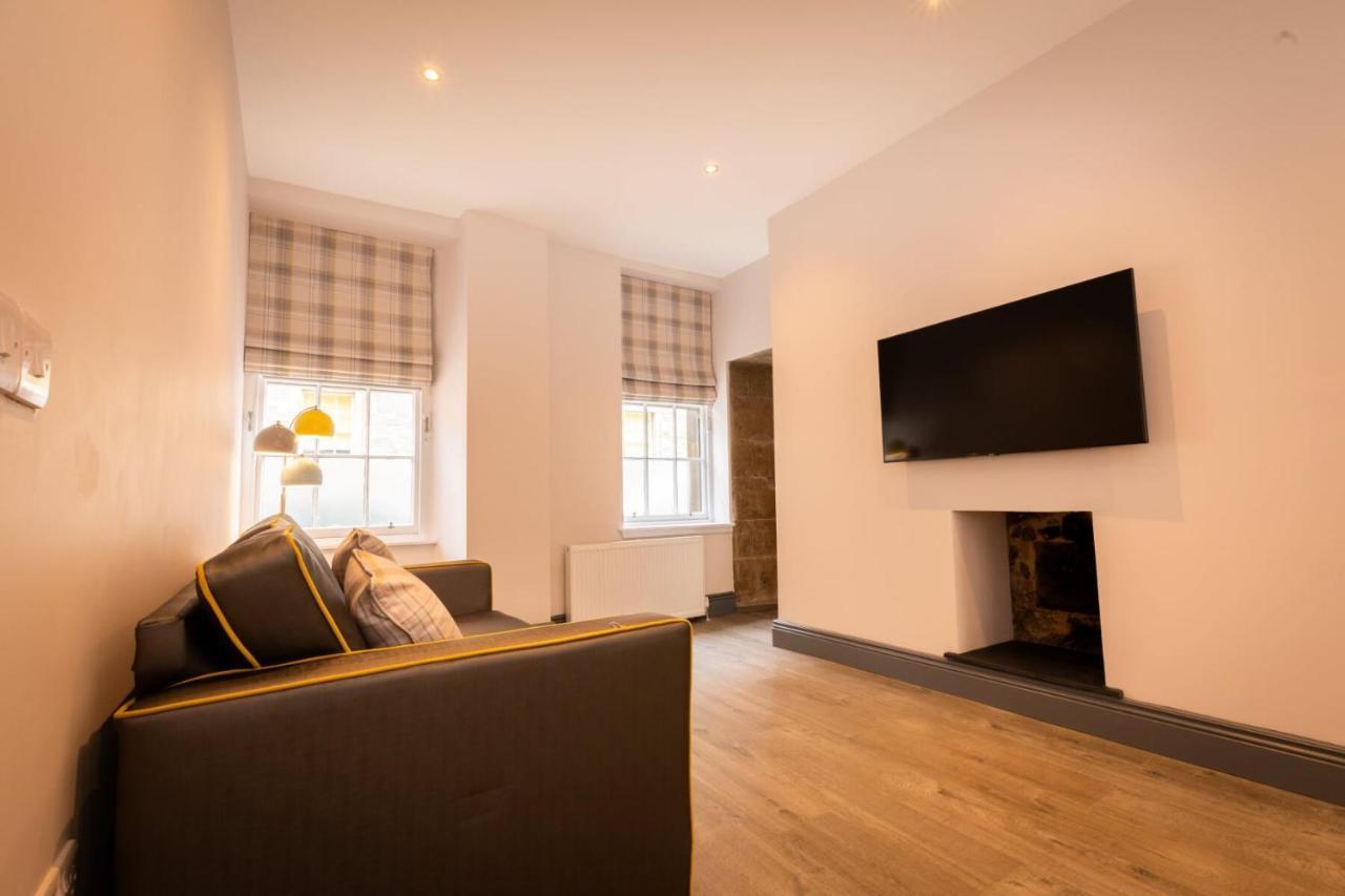 Court Residence Aparthotel Linlithgow Esterno foto